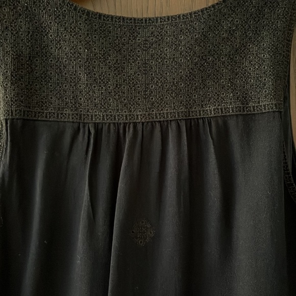 Madewell black sleeveless dress with embroidered top and bottom and designs. 4 - Picture 8 of 10